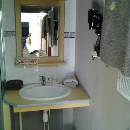 Chambres Des Randonneurs Bed & Breakfast Saint-Genies